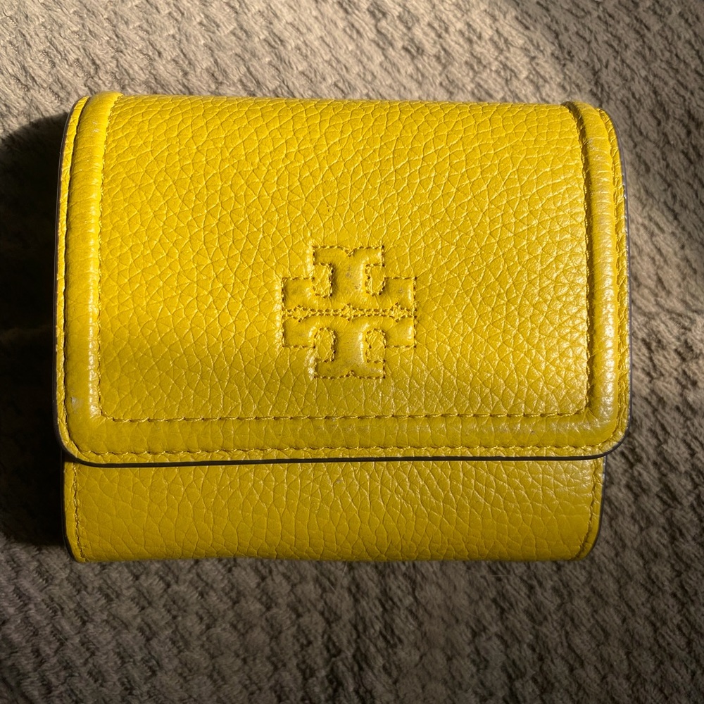 Tory Burch Britten Leather Wallet